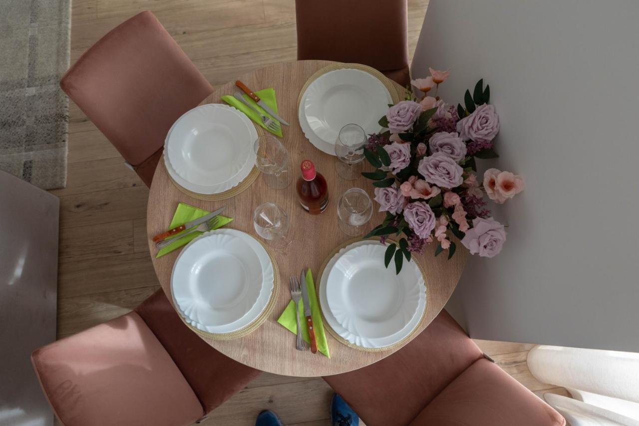 Apartament Le Bonheur Mamaia Bagian luar foto