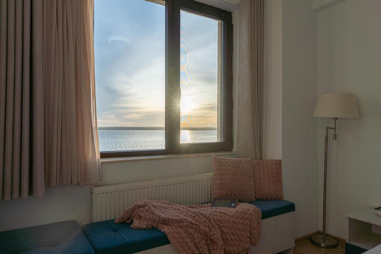 Apartament Le Bonheur Mamaia Bagian luar foto