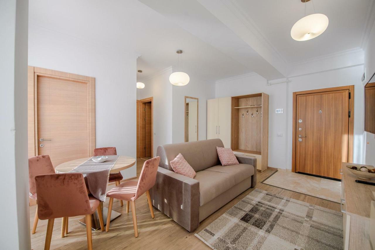 Apartament Le Bonheur Mamaia Bagian luar foto