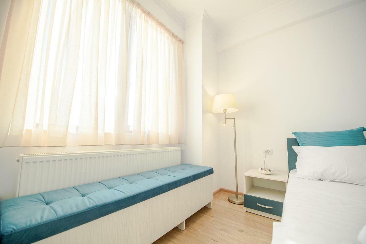 Apartament Le Bonheur Mamaia Bagian luar foto