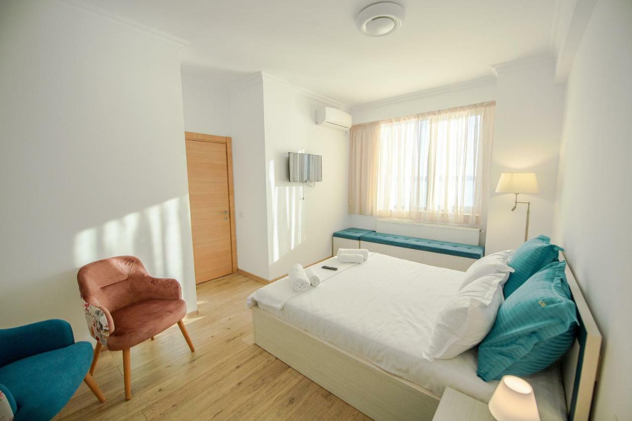 Apartament Le Bonheur Mamaia Bagian luar foto
