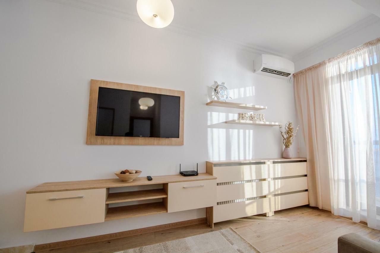 Apartament Le Bonheur Mamaia Bagian luar foto